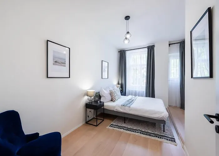 Lägenhet Urban 2br Haven With Sofa Bed In Prag