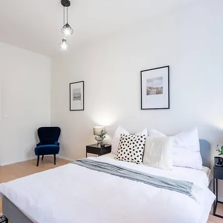 Apartment Urban 2br Haven With Sofa Bed In *